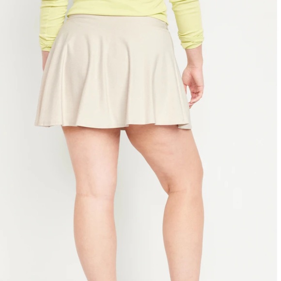 NWT OLD NAVY Extra High-Waisted Cloud+ Skort Color: WISHBONE - Picture 6 of 9